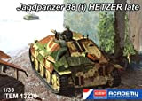 Academy AC13230 - Carro armato tedesco Jagdpanzer 38(t) Hetzer, scala 1:35