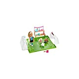 Barbie- Dreamhouse Adventures Bambola Chelsea Playset con Accessori da Calcio Giocattolo per Bambini 3+ Anni, GHK37