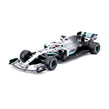 Bburago, B18-38049H Modellino F1 Mercedes AMG Petronas W10 EQ Power+ in scala 1:43, con casco di Hamilton