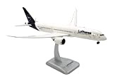 Boeing 787-9 Dreamliner Lufthansa New Livery D-ABPA Scale 1:200