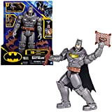 DC COMICS, BATMAN, Personaggio Deluxe Battle Strike Batman da 30 cm, 5 accessori, oltre 20 suoni, giocattoli da collezionare per ...