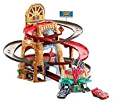 Disney Pixar Cars - Playset Sfida Testa a Testa a Radiator Springs, Giocattolo per Bambini 4+ Anni, HHL84