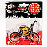 Grip And Tricks - Mini BMX Freestyle Nera con 2 Ruote Extra per Bicicletta Giocattolo e 1 Attrezzo Speciale per ...