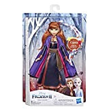 Hasbro Disney Frozen - Anna Cantante, Bambola Elettronica con Abito Viola, Ispirato al Film Frozen 2, Multicolore, E6853IC0