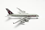 herpa 528702-001 - Modellino Airbus A380 Qatar Airways-A7-APG, scala 1:500, modello aereo per collezionisti, decorazione in miniatura, aviatore senza base ...