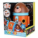 Hey Duggee Trasformare Duggee Space Rocket Playset con figure e luci e suoni tra cui la canzone spaziale. 2 giocattoli ...