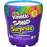 Kinetic Sand, Vasetti con Sorpresa, Set di Gioco con 113gr di Sabbia Colorata - per Bambini dai 3 Anni
