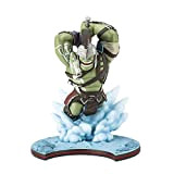 Quantum Mechanix QMVL024 Hulk " Thor: Ragnarok Q-Fig Max Diorama, multicolore