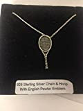 Stemma in peltro inglese PP-E con racchetta da tennis in argento Sterling 925, collana da 76,2 cm