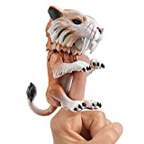 Wow Wee Fingerlings Untamed - Tigre dente di sciabola Bonesaw, Marrone, One Size